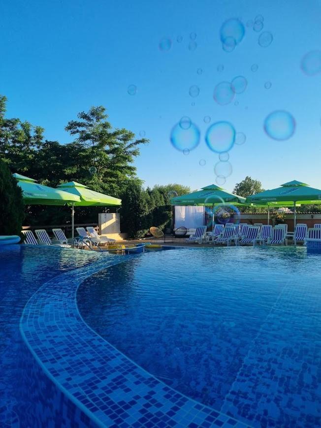 Семеен Хотел Golden Place Sozopol Exterior photo