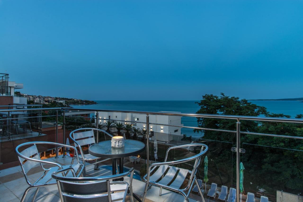 Семеен Хотел Golden Place Sozopol Exterior photo